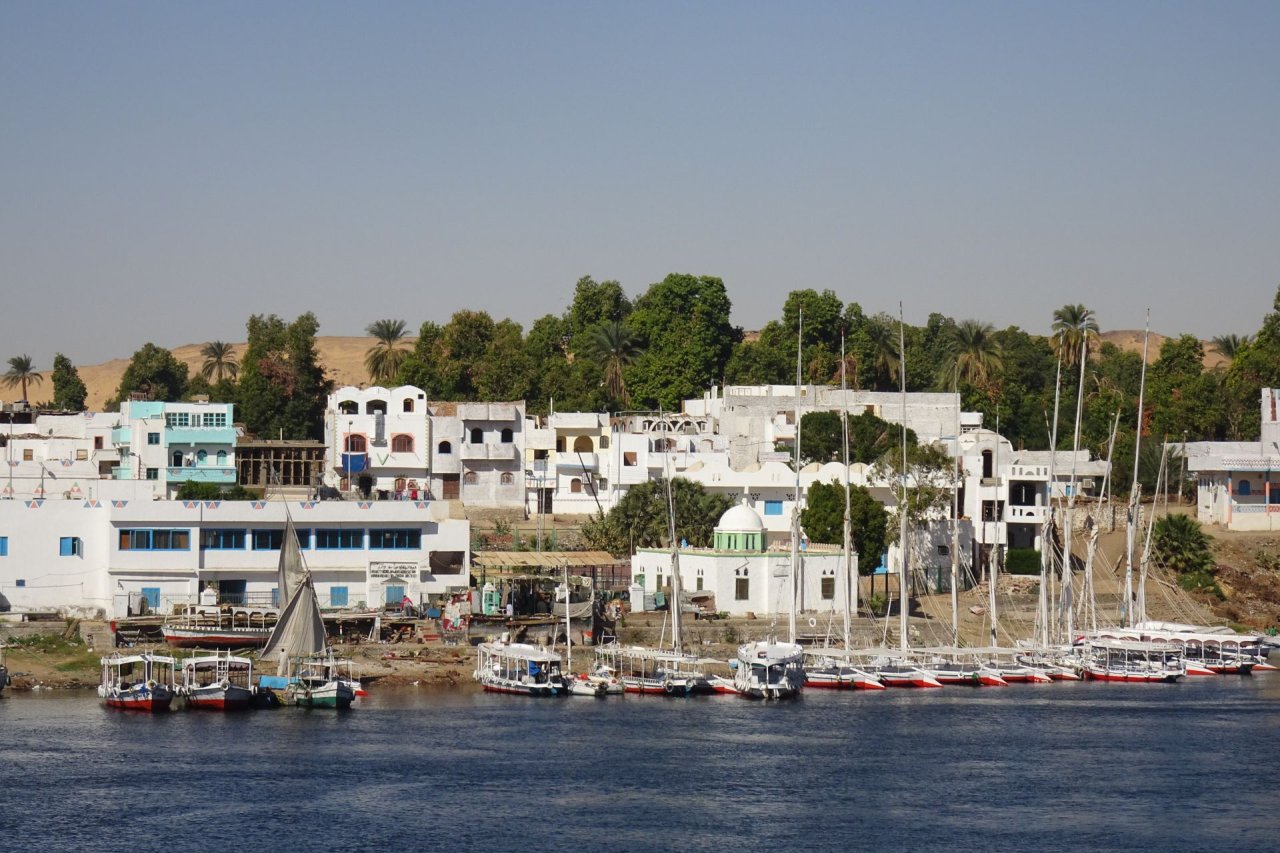 04-assuan