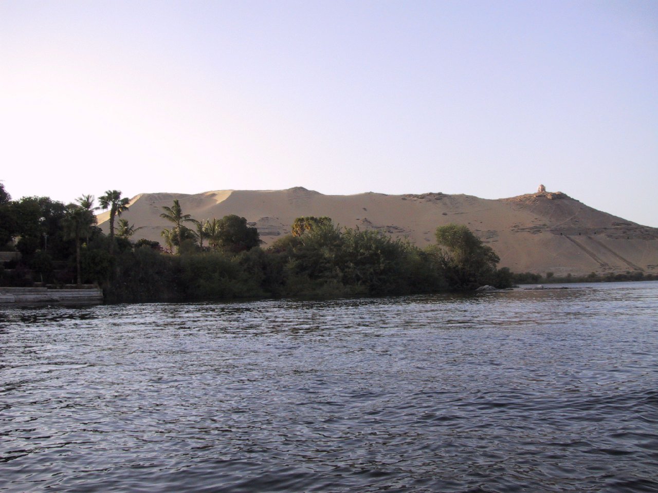 assuan_012