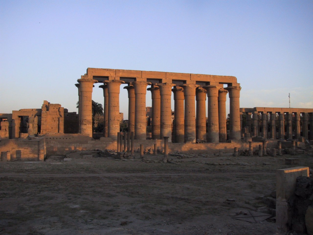luxor_003