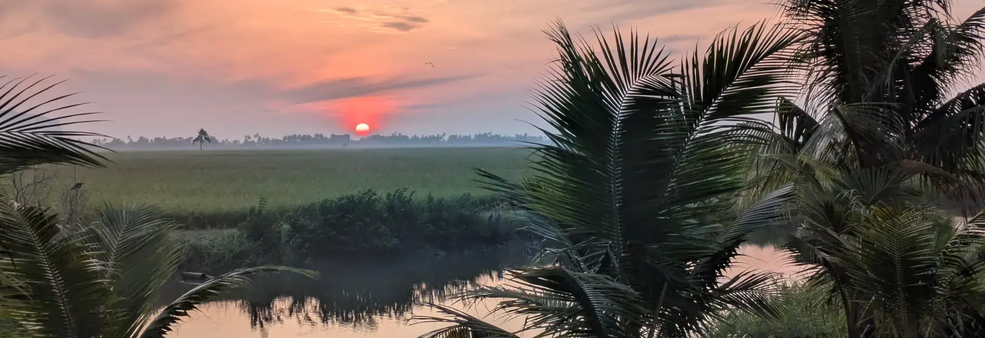 Mit dem Klapprad an der Küste von Kedah Mit dem Klapprad an der Küste von Kedah