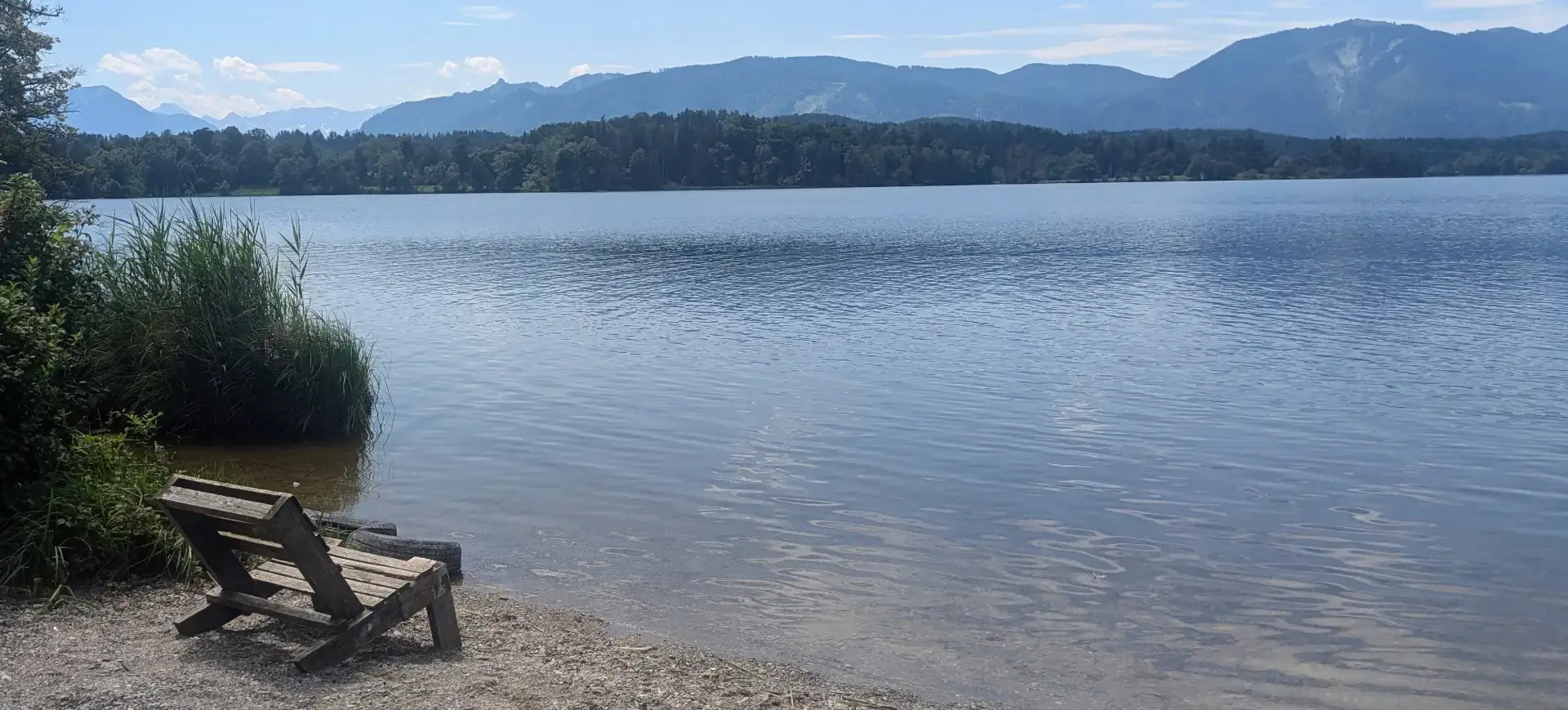 Radfahren in Bayern: Blick auf den Staffelsee Radfahren in Bayern: Blick auf den Staffelsee